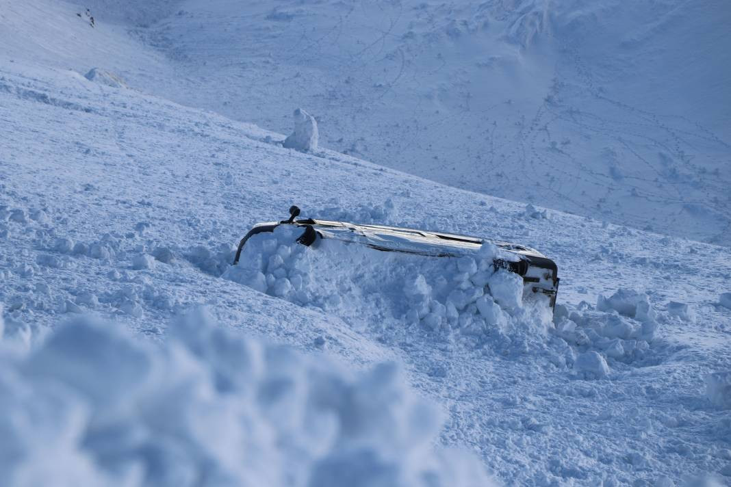 Van’da karlar eriyince 5 ay sonra ortaya çıktı - Resim: 9